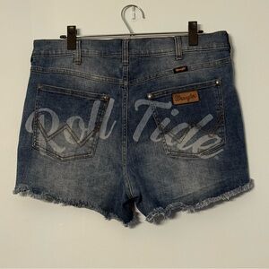 Wrangler Roll Tide Alabama Denim Cutoff Shorts Size 13 Avg